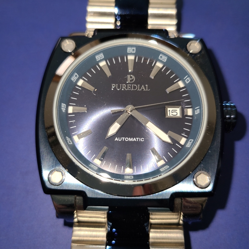 Men's Puredial watch in New condition